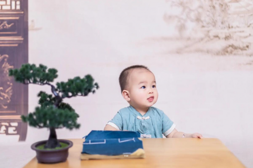 莱州孕妇几个月有反应